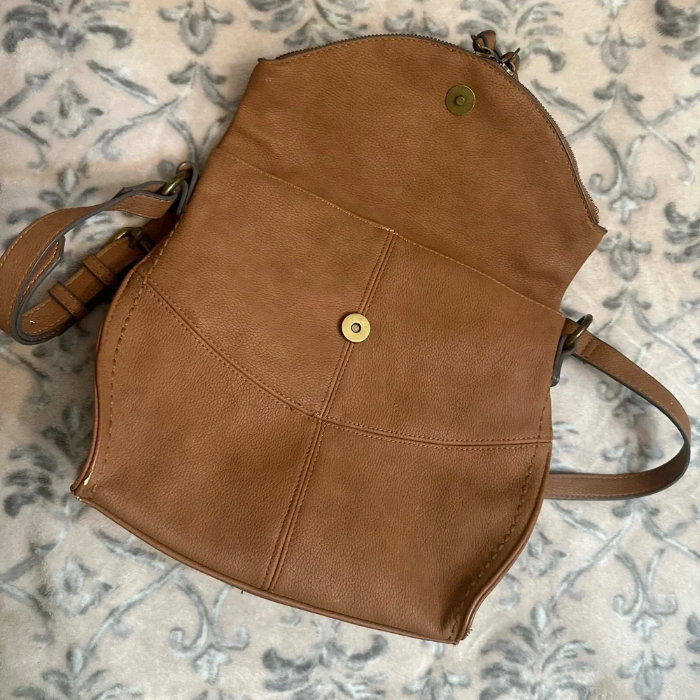 Chic Brown Faux Leather Crossbody Bag‎